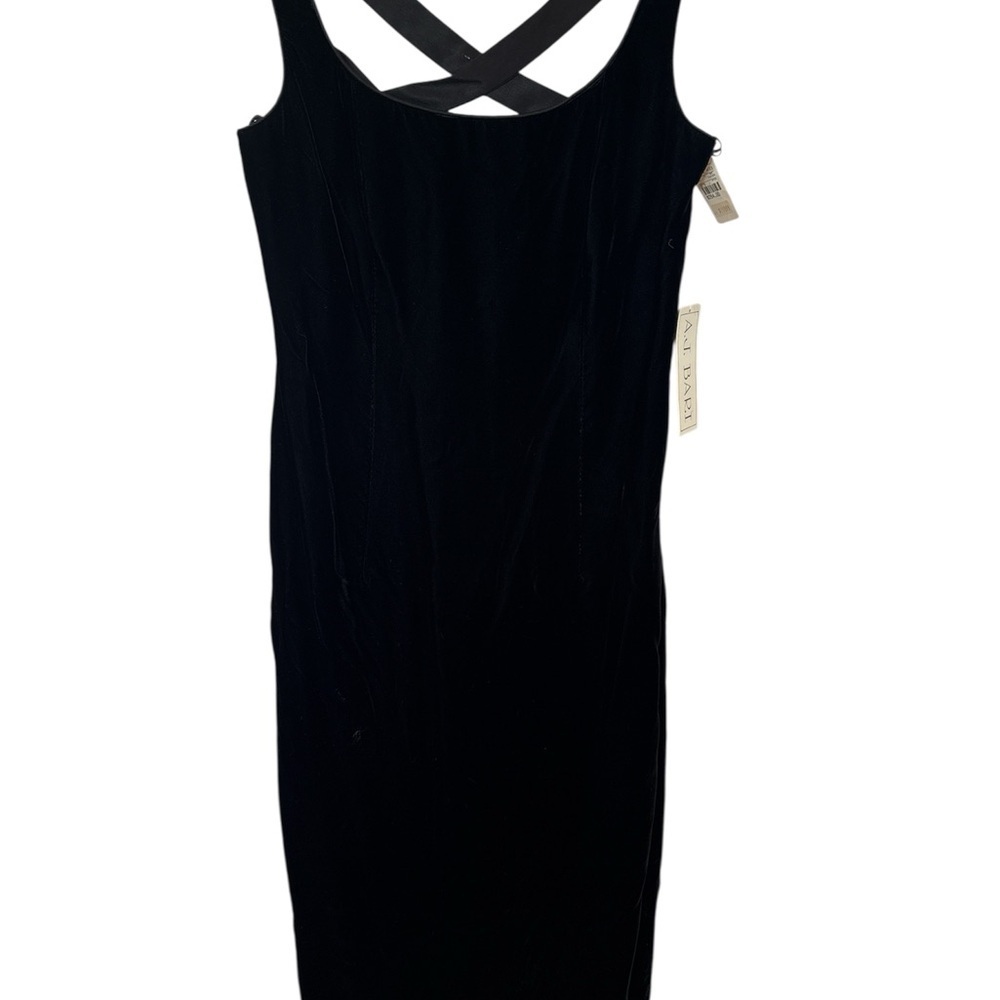 AJ A.J BARI black velvet sleeveless Dress Gown size 10, side slit